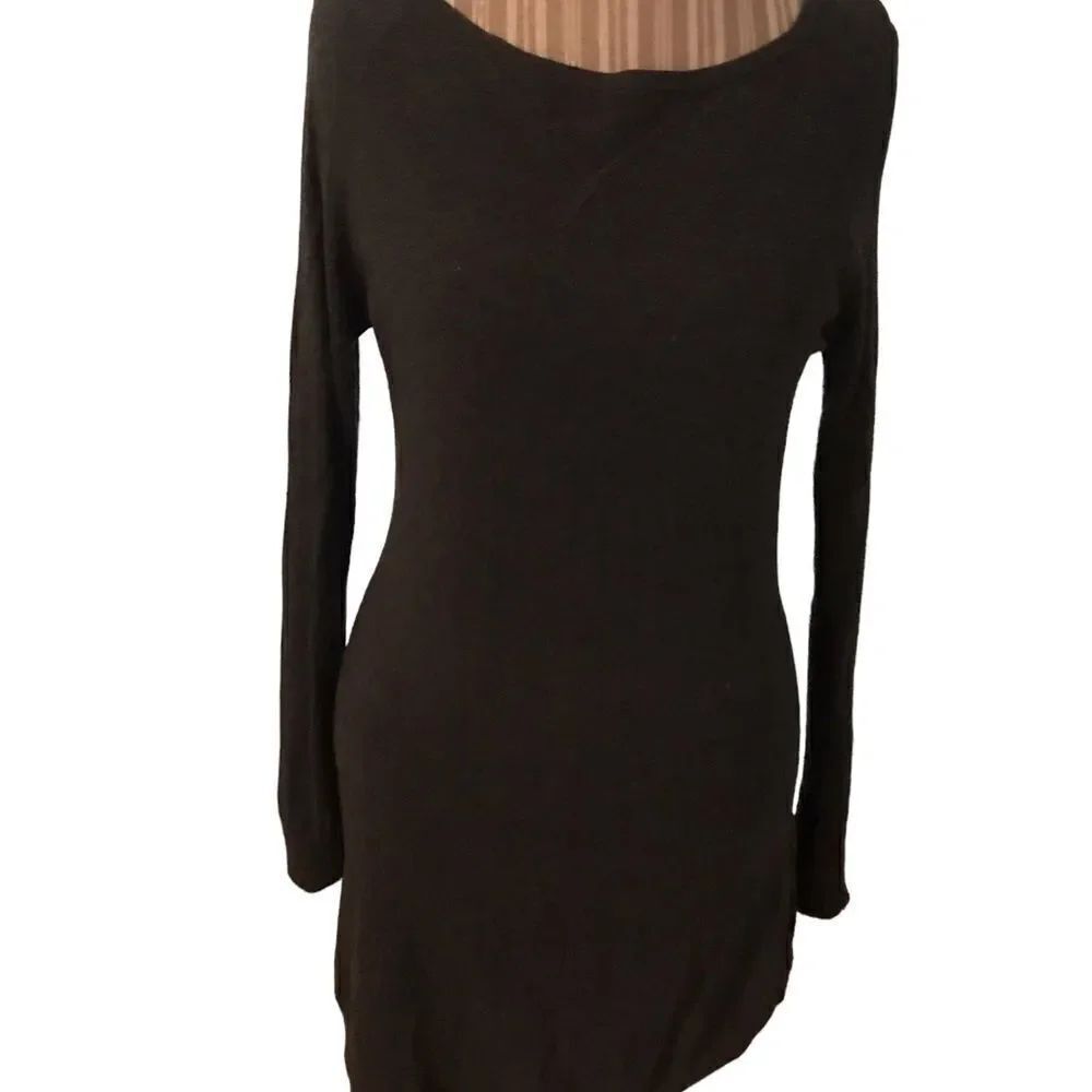 If it were me size medium long sweater I’ve worn it as a dress excellent